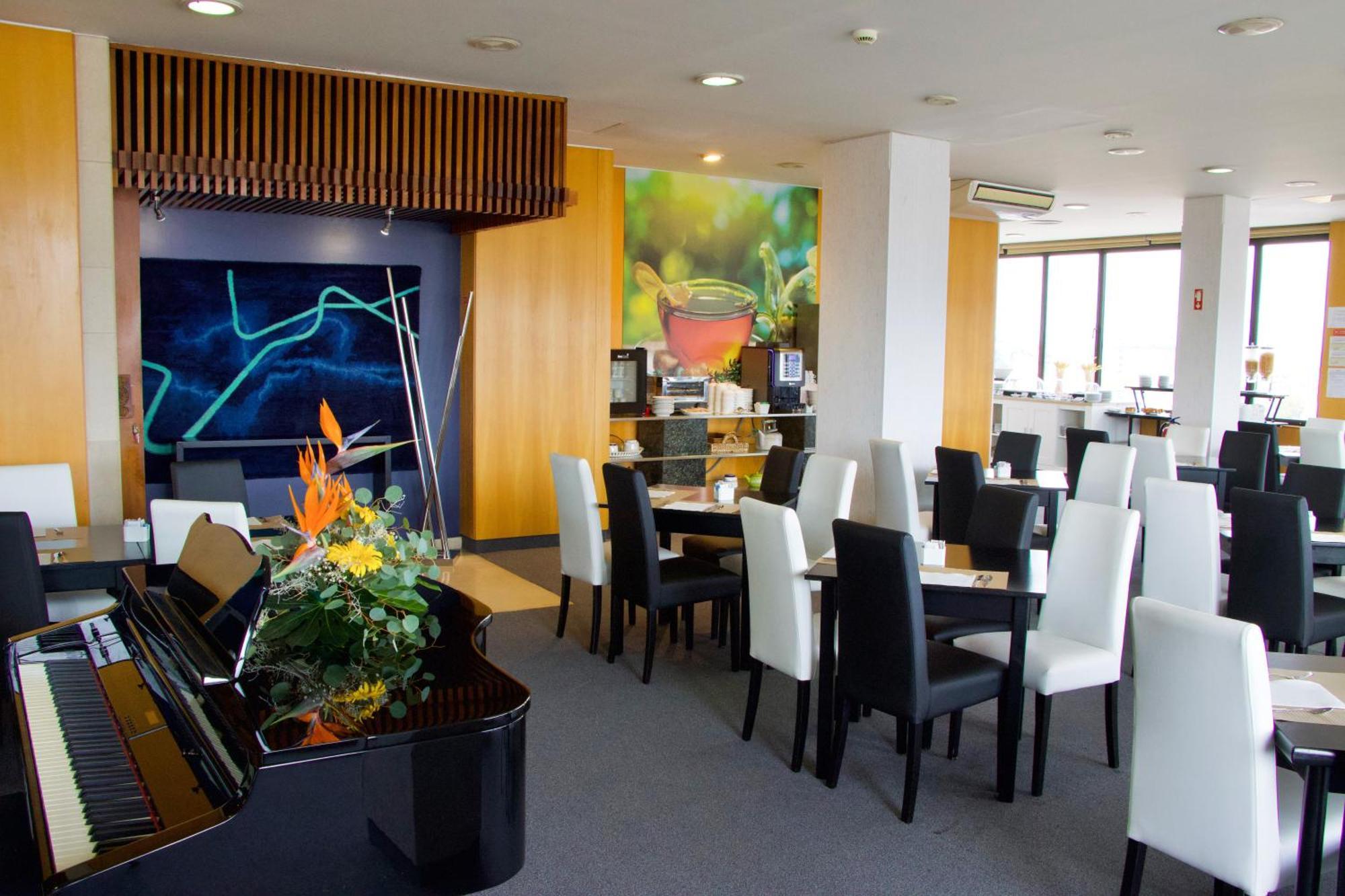 Hotel Eurosol Leiria & Jardim Exterior photo